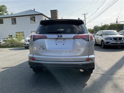 2018 Toyota RAV4 LE   - Photo 6 - Acton, MA 01720