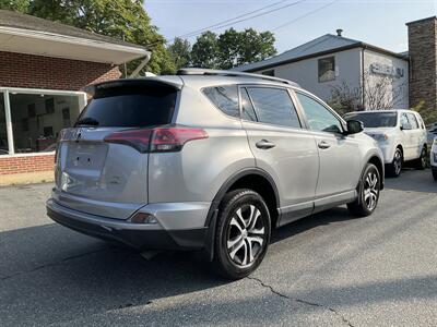 2018 Toyota RAV4 LE   - Photo 5 - Acton, MA 01720