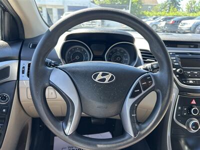 2016 Hyundai ELANTRA SE   - Photo 12 - Framingham, MA 01702