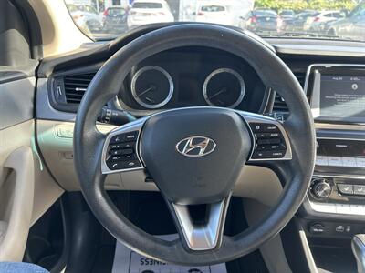 2018 Hyundai SONATA SE   - Photo 13 - Framingham, MA 01702