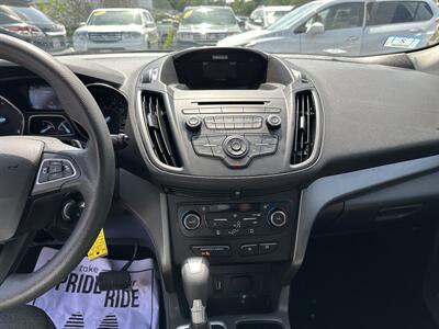 2017 Ford Escape SE   - Photo 16 - Acton, MA 01720