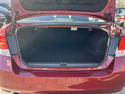 2013 Subaru Legacy 2.5i Premium   - Photo 8 - Framingham, MA 01702