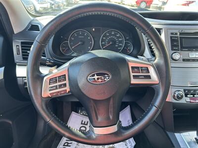 2013 Subaru Legacy 2.5i Premium   - Photo 13 - Framingham, MA 01702