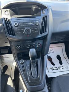 2017 Ford Focus SE   - Photo 13 - Framingham, MA 01702