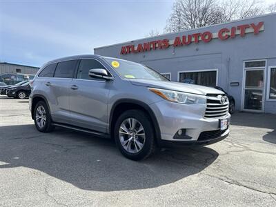 2015 Toyota Highlander XLE - Photo 3 - Framingham, MA 01702