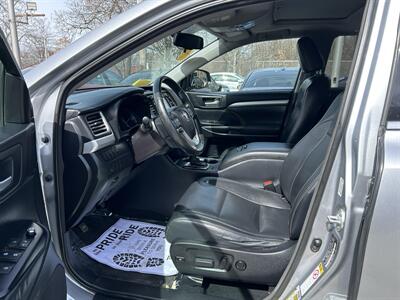 2015 Toyota Highlander XLE - Photo 9 - Framingham, MA 01702