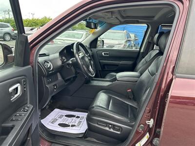2012 Honda Pilot Touring   - Photo 10 - Framingham, MA 01702