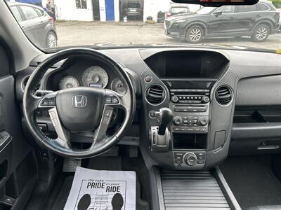 2012 Honda Pilot Touring   - Photo 12 - Framingham, MA 01702