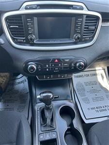 2017 Kia Sorento LX V6   - Photo 13 - Framingham, MA 01702