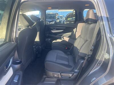 2020 Subaru Ascent Premium 7-Passenger   - Photo 10 - Framingham, MA 01702