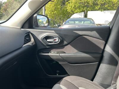 2014 Jeep Cherokee Latitude - Photo 12 - Framingham, MA 01702