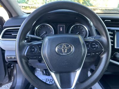 2018 Toyota Camry LE   - Photo 13 - Framingham, MA 01702