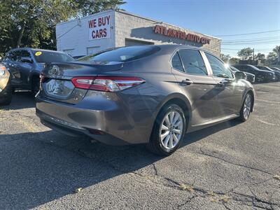 2018 Toyota Camry LE   - Photo 4 - Framingham, MA 01702