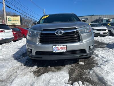 2016 Toyota Highlander XLE   - Photo 2 - Framingham, MA 01702