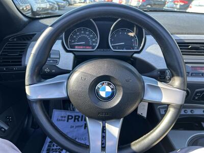 2003 BMW Z4 3.0i   - Photo 15 - Framingham, MA 01702
