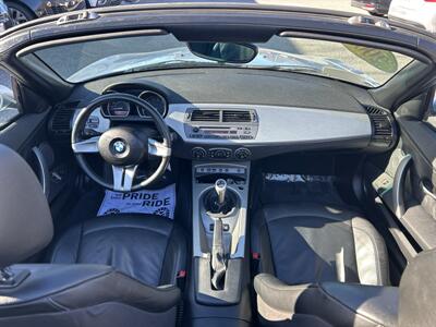 2003 BMW Z4 3.0i   - Photo 10 - Framingham, MA 01702