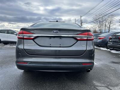 2017 Ford Fusion SE   - Photo 5 - Framingham, MA 01702