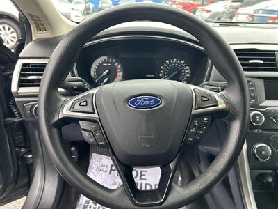 2017 Ford Fusion SE   - Photo 13 - Framingham, MA 01702