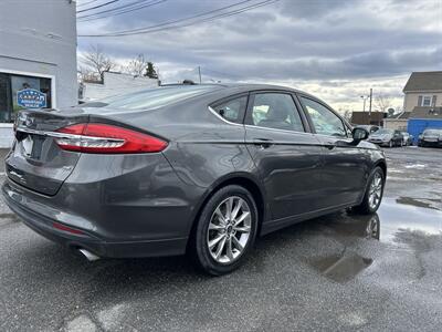 2017 Ford Fusion SE   - Photo 4 - Framingham, MA 01702