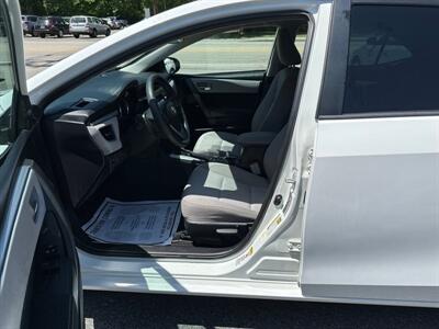 2015 Toyota Corolla LE   - Photo 12 - Acton, MA 01720