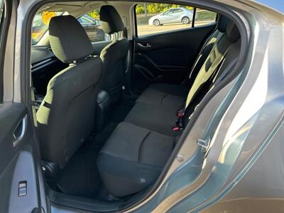 2014 Mazda Mazda3 i Touring   - Photo 9 - Framingham, MA 01702