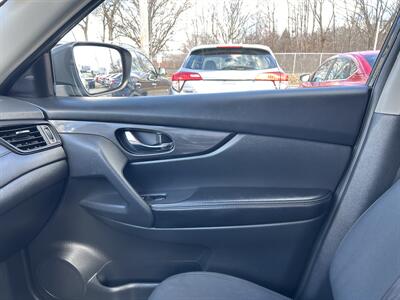 2018 Nissan Rogue SV   - Photo 11 - Framingham, MA 01702