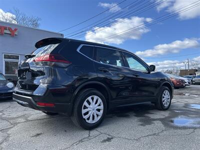 2018 Nissan Rogue SV   - Photo 4 - Framingham, MA 01702