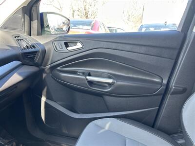 2014 Ford Escape SE   - Photo 11 - Framingham, MA 01702