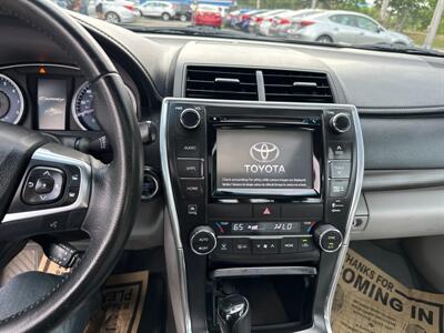 2016 Toyota Camry XLE V6   - Photo 14 - Acton, MA 01720