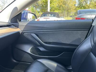 2018 Tesla Model 3 Long Range   - Photo 11 - Framingham, MA 01702