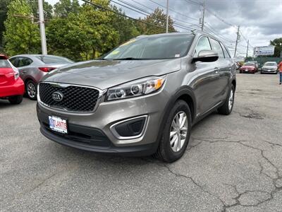 2017 Kia Sorento LX   - Photo 1 - Framingham, MA 01702