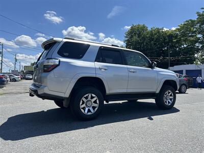 2014 Toyota 4Runner SR5   - Photo 4 - Framingham, MA 01702