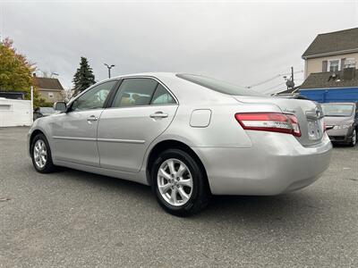 2011 Toyota Camry LE   - Photo 6 - Framingham, MA 01702