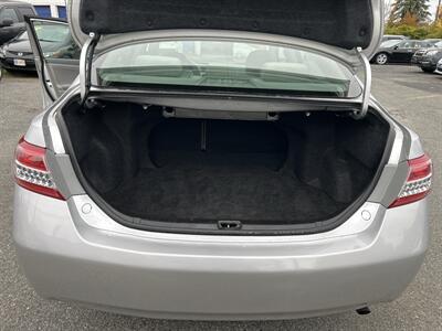 2011 Toyota Camry LE   - Photo 10 - Framingham, MA 01702