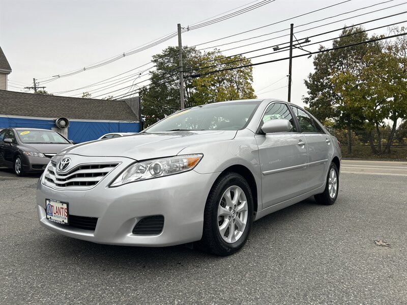2011 Toyota Camry LE   - Photo 1 - Framingham, MA 01702