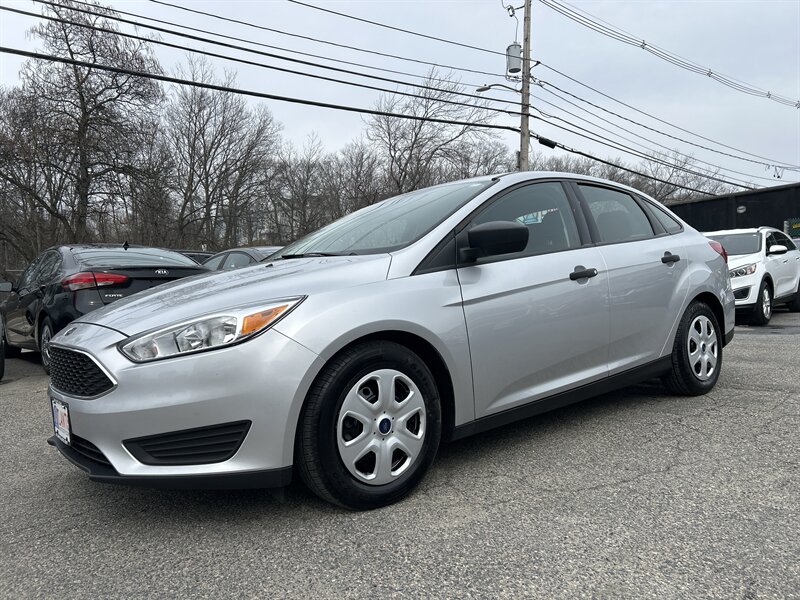 2018 Ford Focus S   - Photo 1 - Framingham, MA 01702