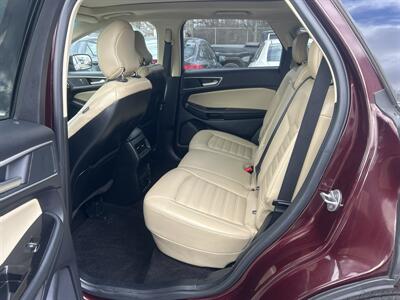 2019 Ford Edge SEL   - Photo 11 - Framingham, MA 01702