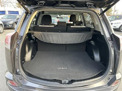 2016 Toyota RAV4 XLE   - Photo 11 - Framingham, MA 01702
