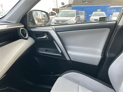 2016 Toyota RAV4 XLE   - Photo 13 - Framingham, MA 01702