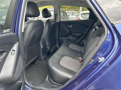 2011 Hyundai TUCSON GLS   - Photo 9 - Framingham, MA 01702