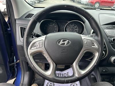 2011 Hyundai TUCSON GLS   - Photo 12 - Framingham, MA 01702
