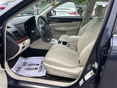 2013 Subaru Legacy 2.5i Limited   - Photo 10 - Framingham, MA 01702