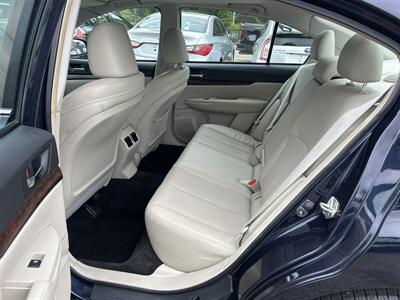 2013 Subaru Legacy 2.5i Limited   - Photo 9 - Framingham, MA 01702