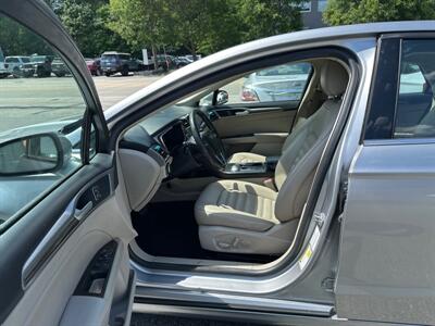 2020 Ford Fusion SEL   - Photo 12 - Acton, MA 01720