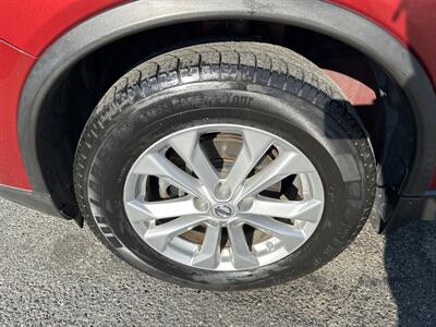 2015 Nissan Rogue SV - Photo 7 - Framingham, MA 01702