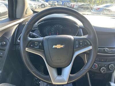 2017 Chevrolet Trax LT   - Photo 13 - Framingham, MA 01702