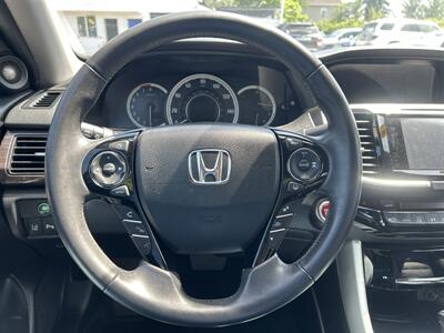 2017 Honda Accord Touring - Photo 14 - Framingham, MA 01702