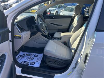 2017 Hyundai TUCSON SE - Photo 9 - Framingham, MA 01702