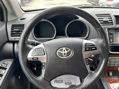 2013 Toyota Highlander Limited   - Photo 16 - Framingham, MA 01702