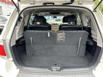 2013 Toyota Highlander Limited   - Photo 9 - Framingham, MA 01702